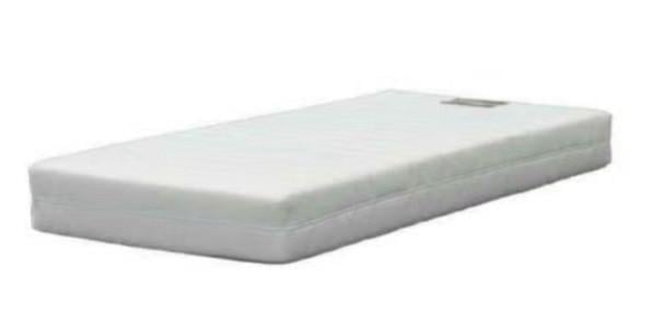 Matras 25 cm dik!