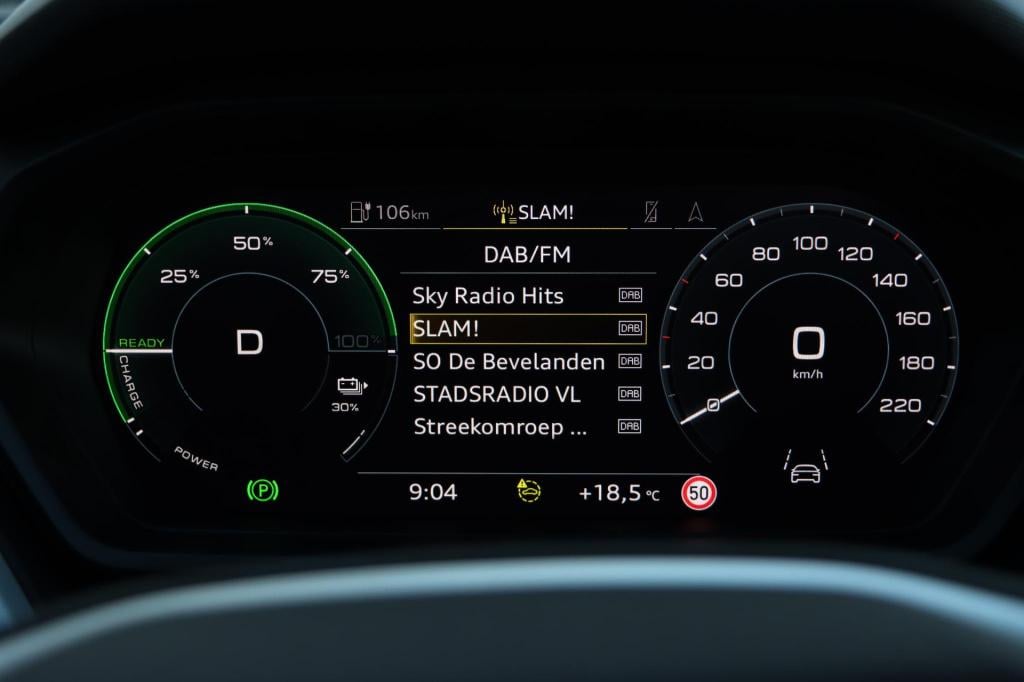 Audi Q4 E-tron 45 quattro advanced edition 77 kwh 265pk | soh 95,1% |