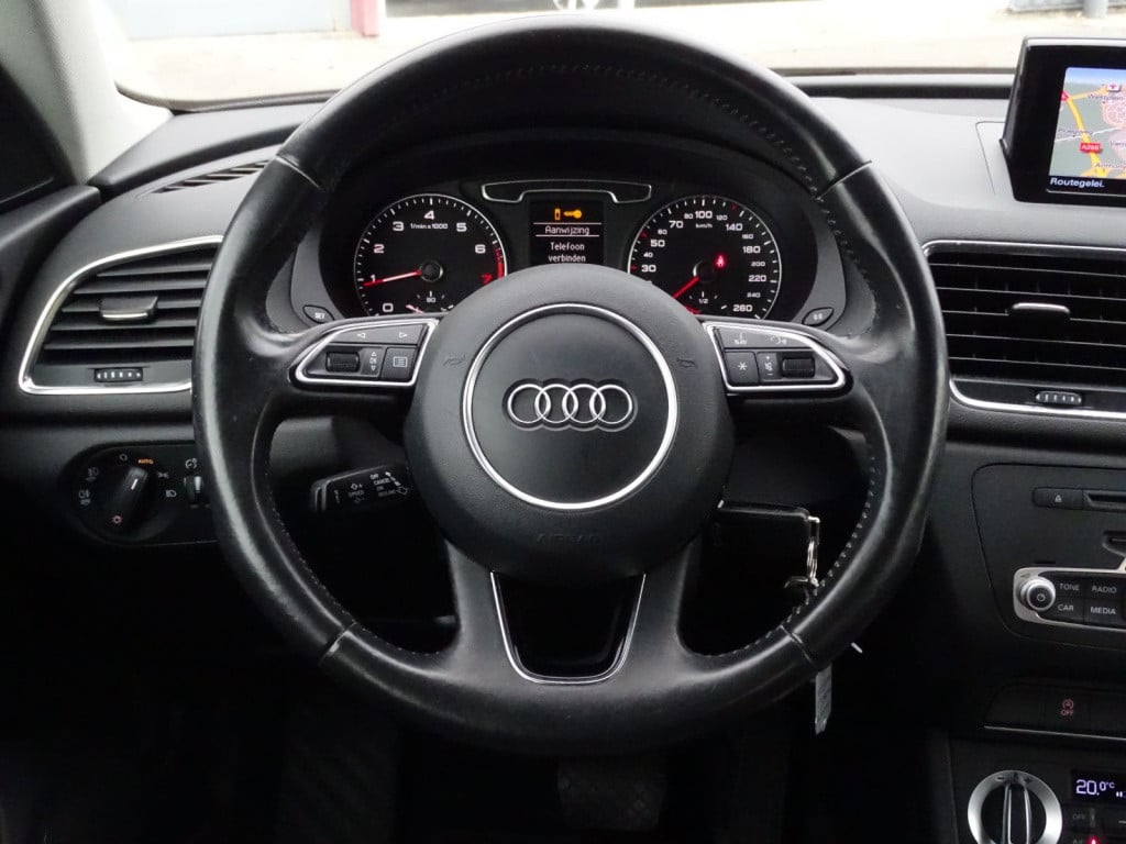 Audi Q3 2.0 tfsi quattro business edition automaat | navi | bluetooth
