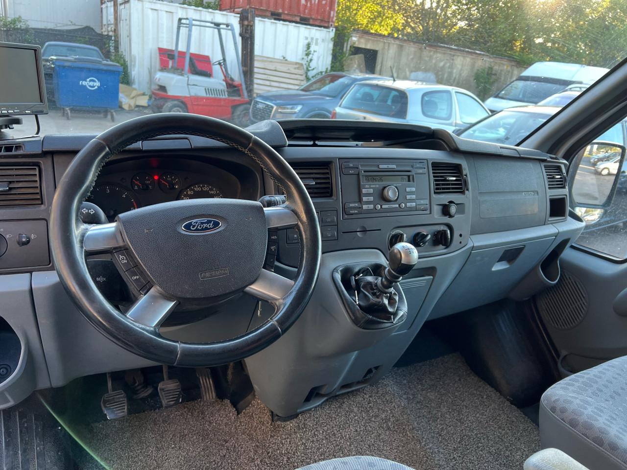 Ford Transit 350L 2.2 TDCI Trend 166.761KM