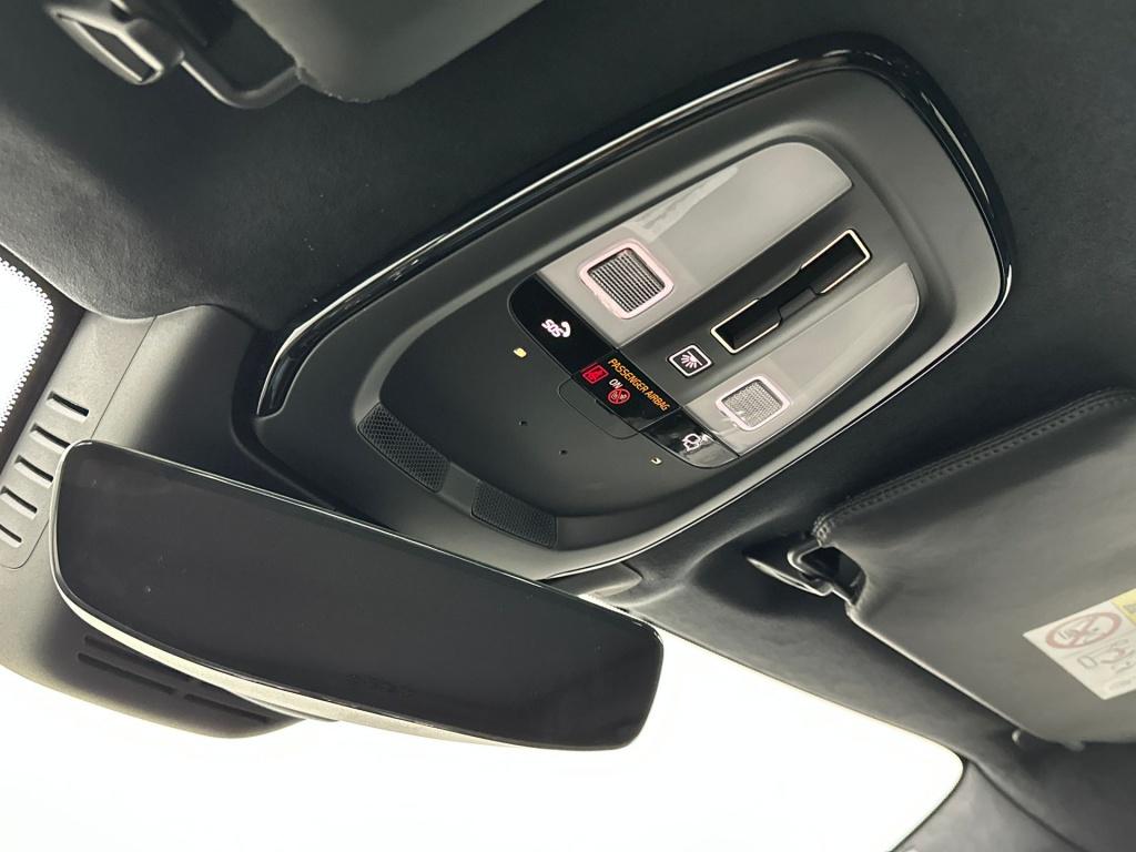 Volvo XC90 t8 awd gt ultra black edition bowers wilkins