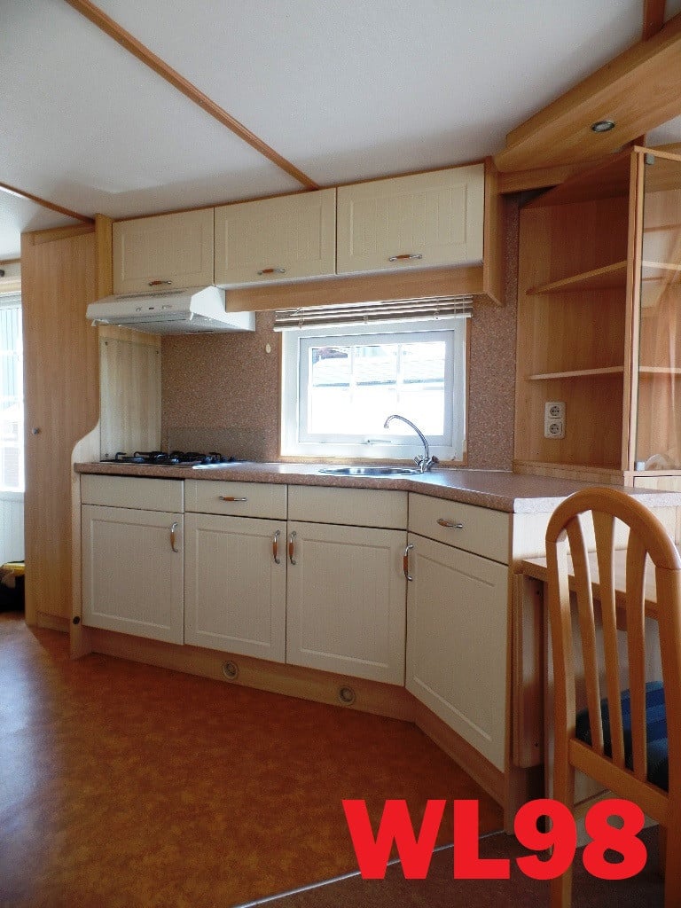 Keurig chalet met dubbel glas met 2 slaapkamers en dubbel glas te koop