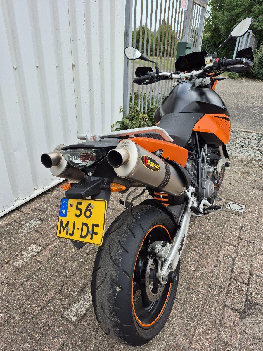KTM990 SMT uit 2008