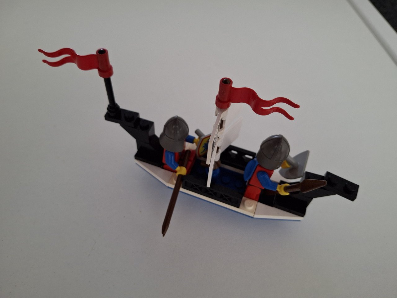 2 vintage Lego Castle sets