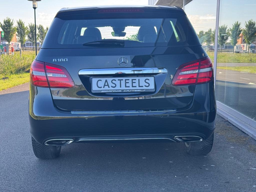 Mercedes-Benz B-Klasse 180 urban automaat , apple-carplay , led