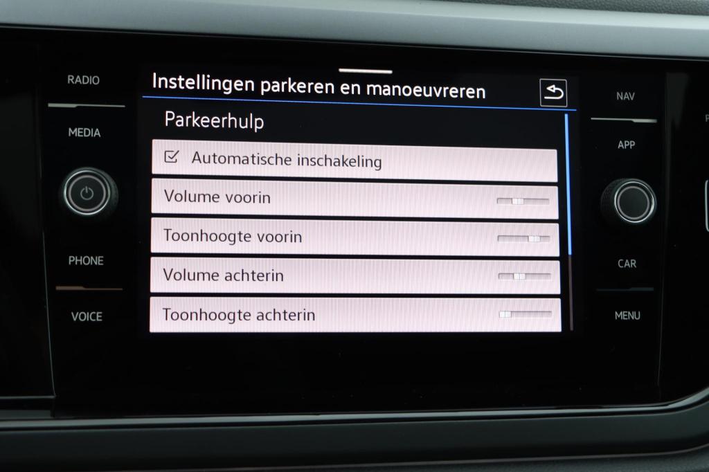 Volkswagen Taigo 1.5 tsi r-line business 150pk dsg7