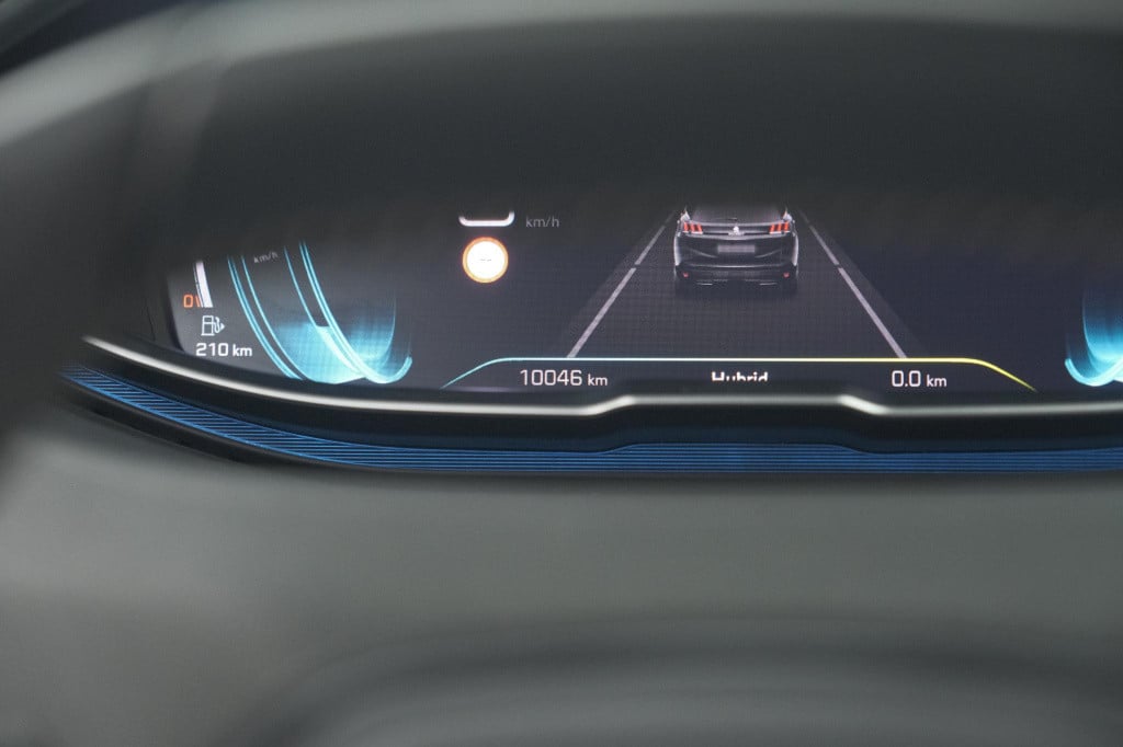 Peugeot 3008 1.6 hybrid 225 allure pack business | camera | navigatie | app