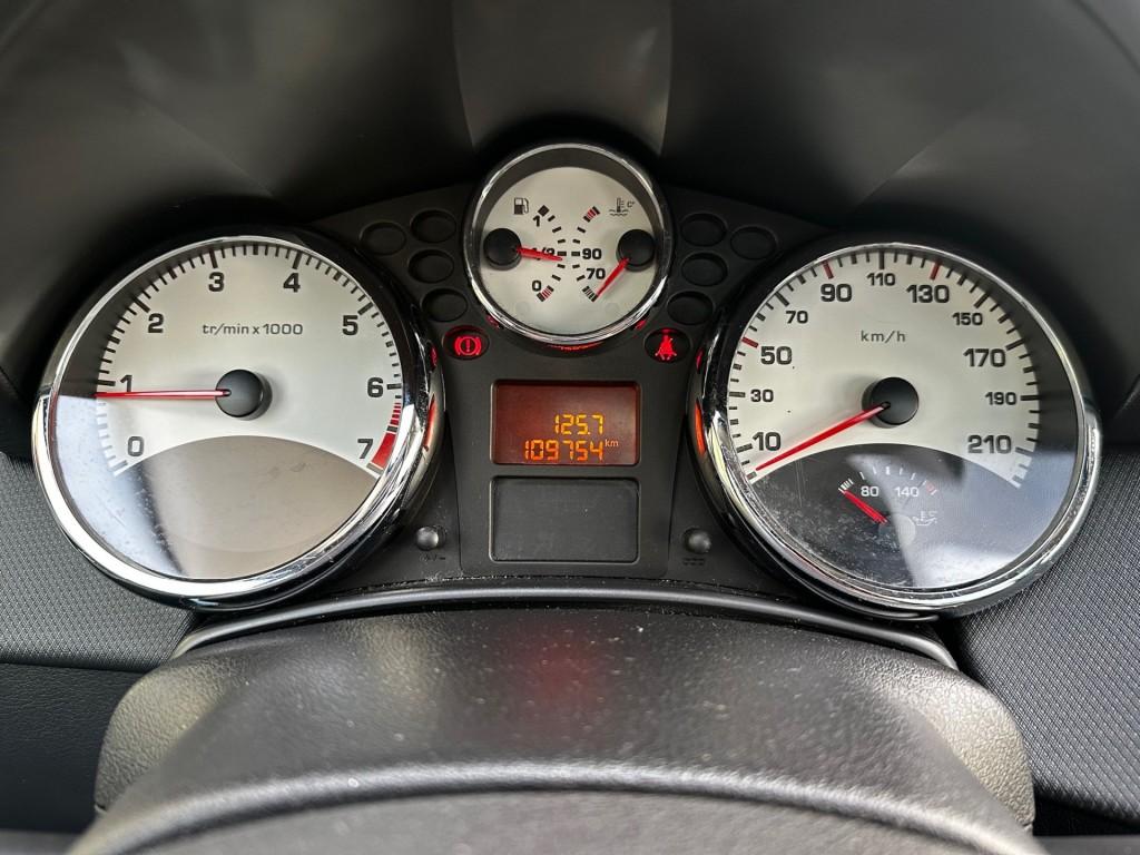 Peugeot 207 1.4 vti xr