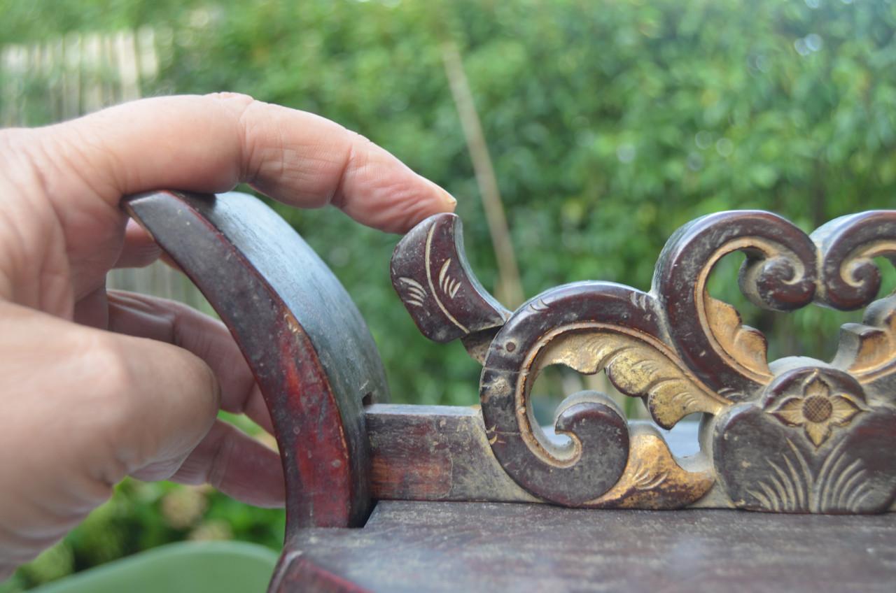 Chinese houten theepothouder octagonaal, gesneden, hout