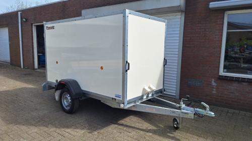 Gesloten aanhangwagen! NIEUW