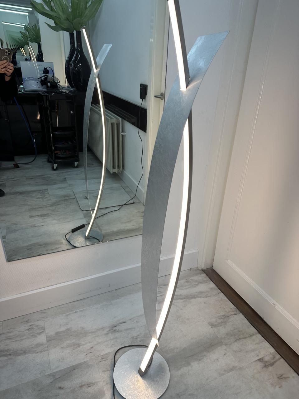 Led vloerlamp  merk Lucande