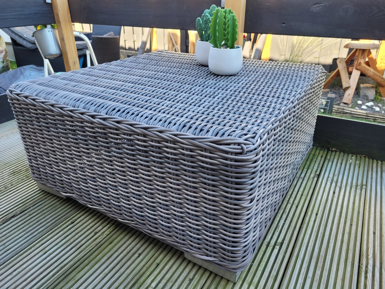 Leuk tuinsetje, ideaal voor terras of balkon