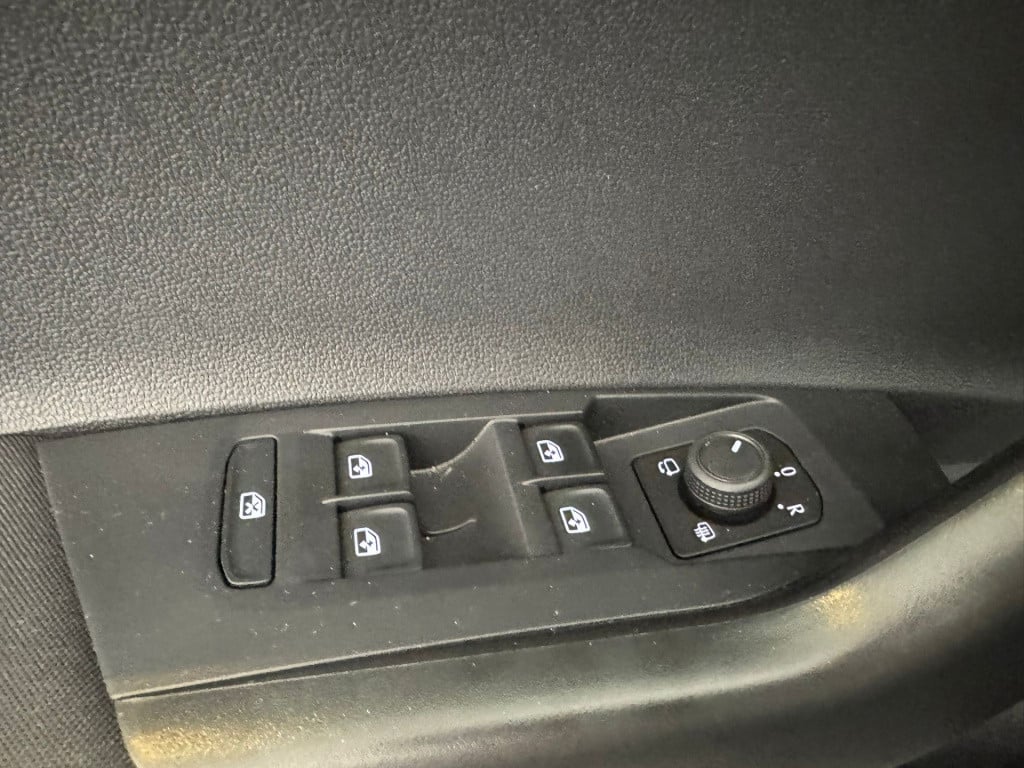 Volkswagen Polo 1.0 tsi life business