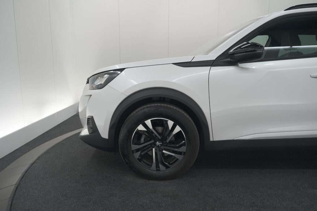 Peugeot 2008 puretech 130 eat8 allure | camera | navigatie | parkeersensore