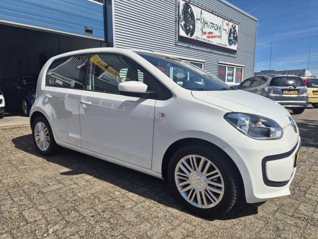 Volkswagen UP! 1.0 move up! bluemotion