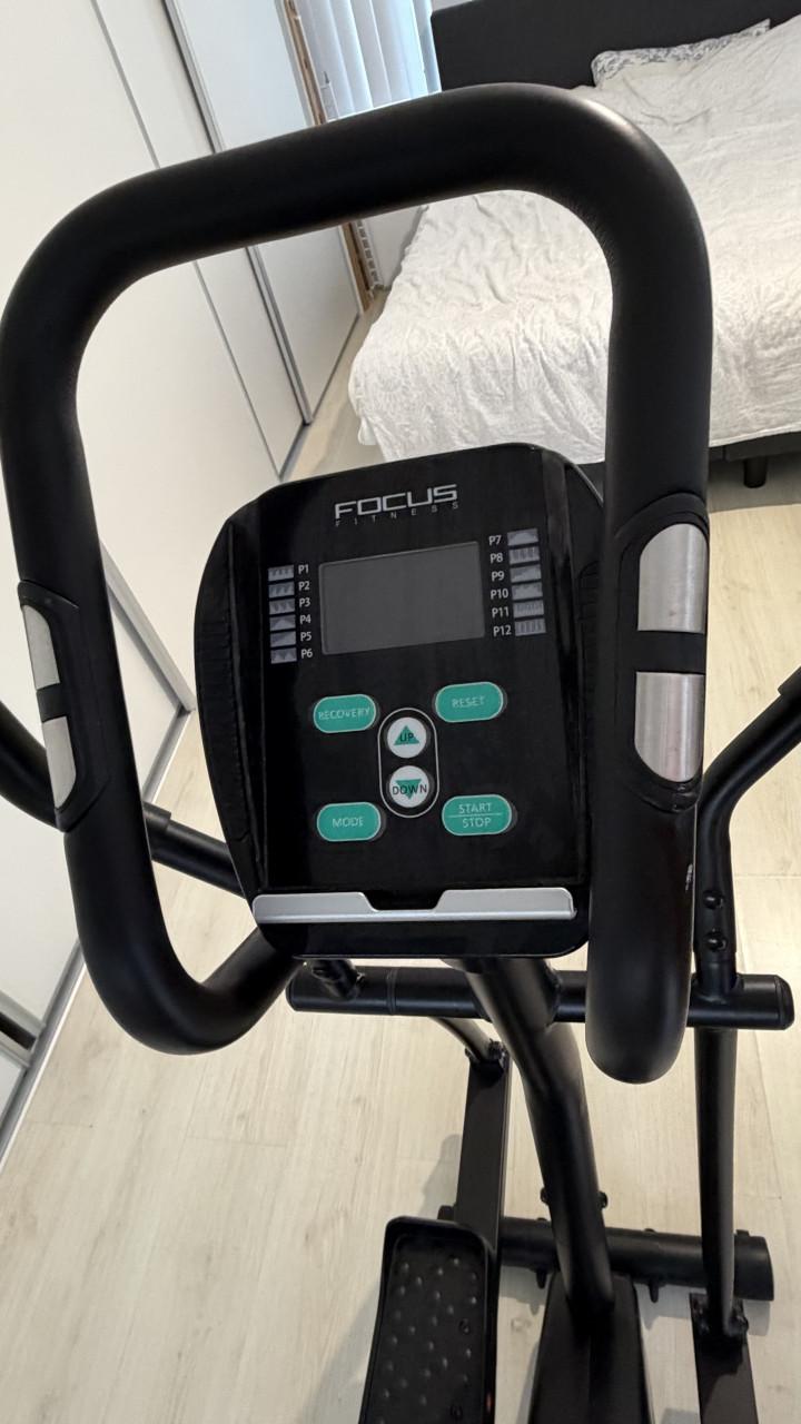 Crosstrainer