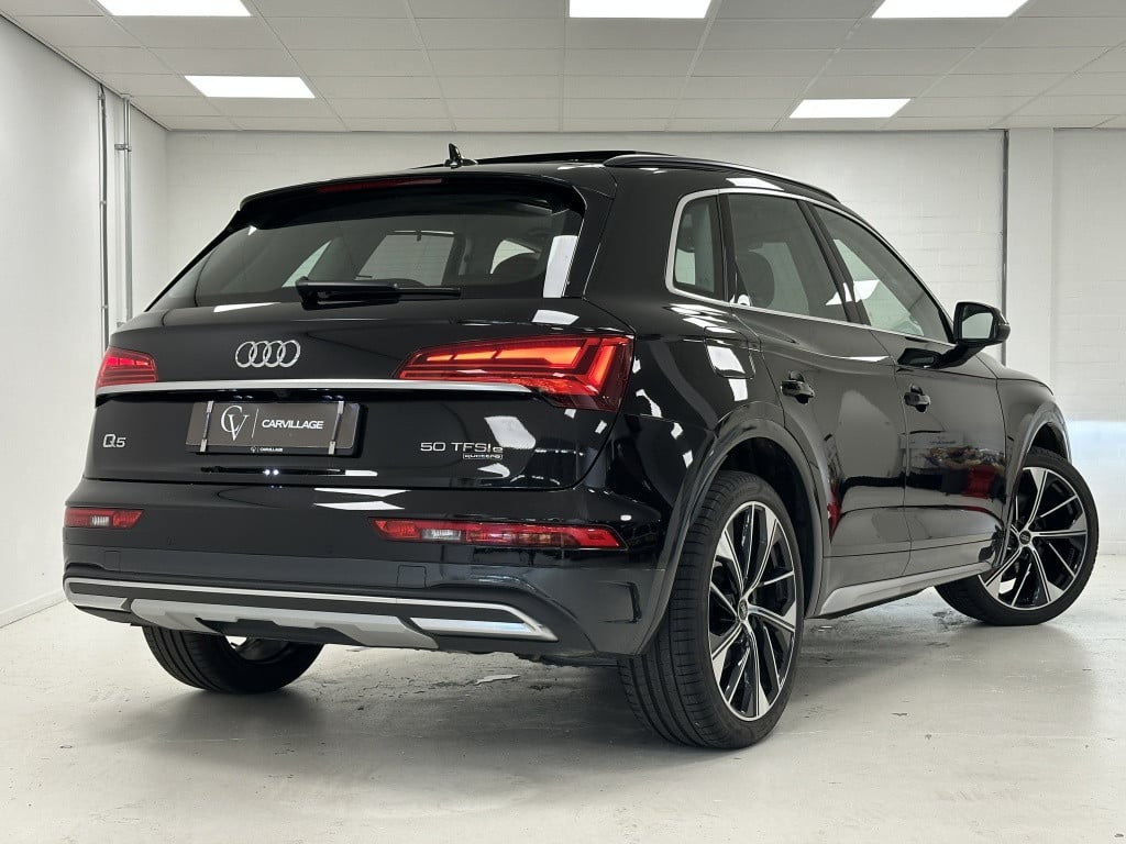Audi Q5 50 tfsi e s edition | luchtvering | trekhaak | panoramadak |