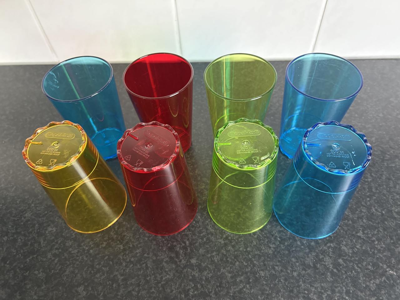 Gekleurde Mepal camping “glazen”