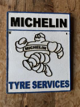 Michelin reclamebord