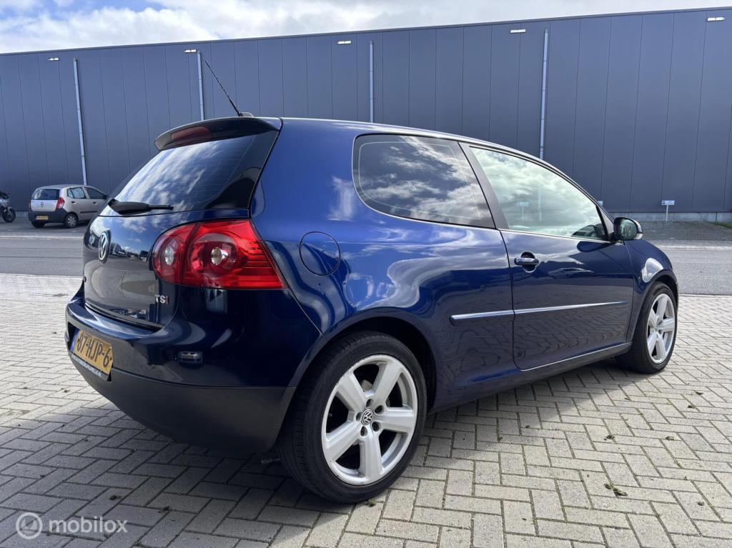 Volkswagen Golf 1.4 tsi