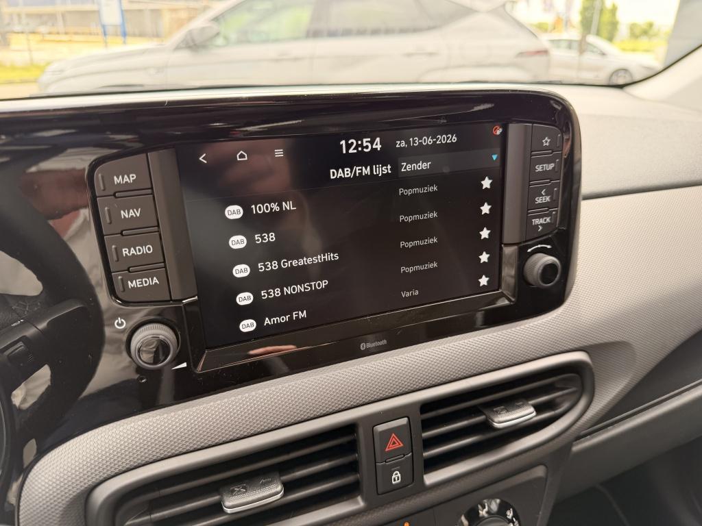 Hyundai I 10 1.0 comfort limited | navigatie | direct leverbaar | cruise co