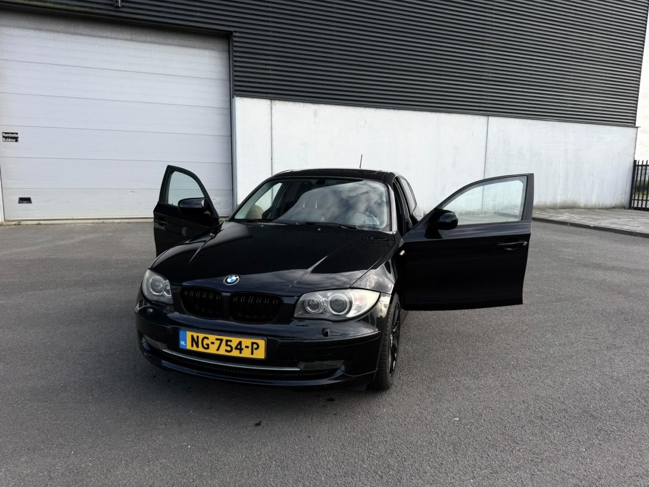 BMW 116i Executive 2010
