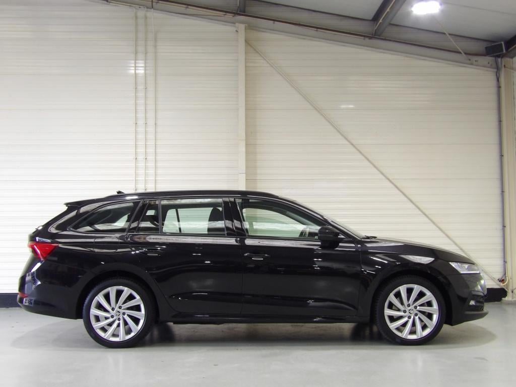 Skoda Octavia combi ambition iv phev 204 pk