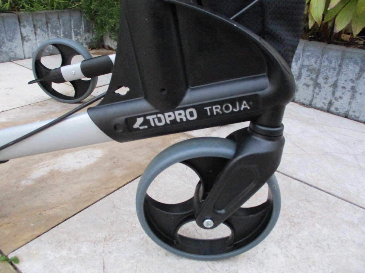 Zgan Topro Troja opvouwbare lichtgewicht rollator met zitje rugsteun + mand