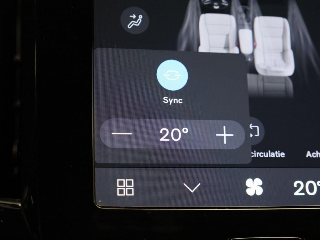 Volvo XC40 recharge core | google navigatie | apple carplay/ android auto |