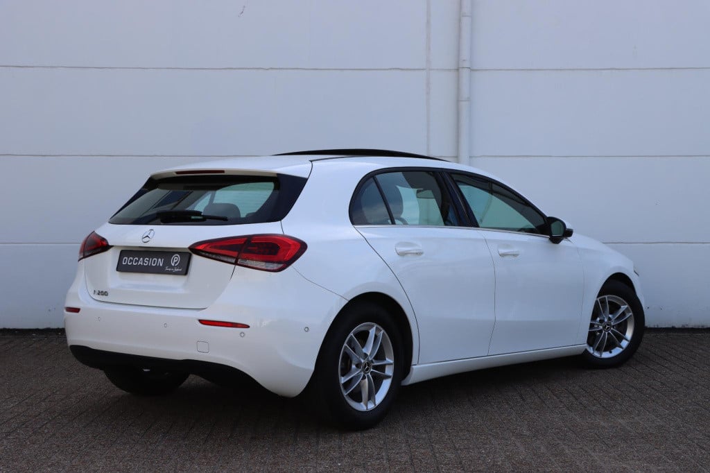 Mercedes-Benz A-Klasse 200 business solution plus upgrade