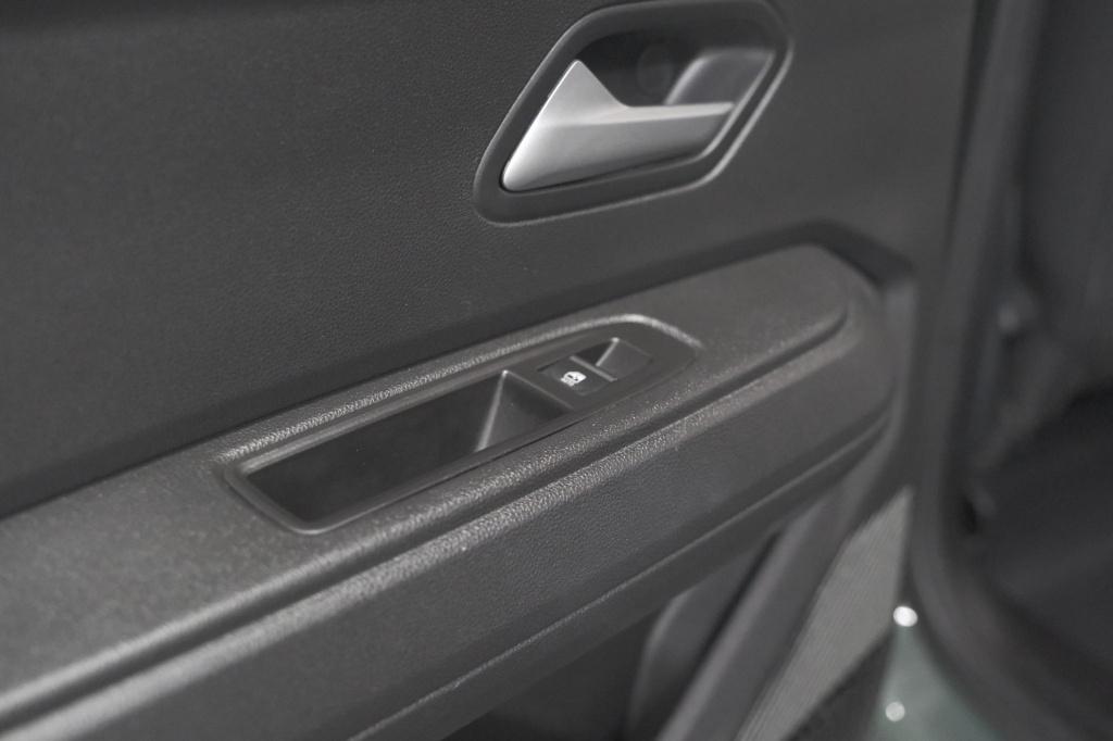 Dacia Duster mild hybrid 130 expression | camera | stoelverwarming | apple 