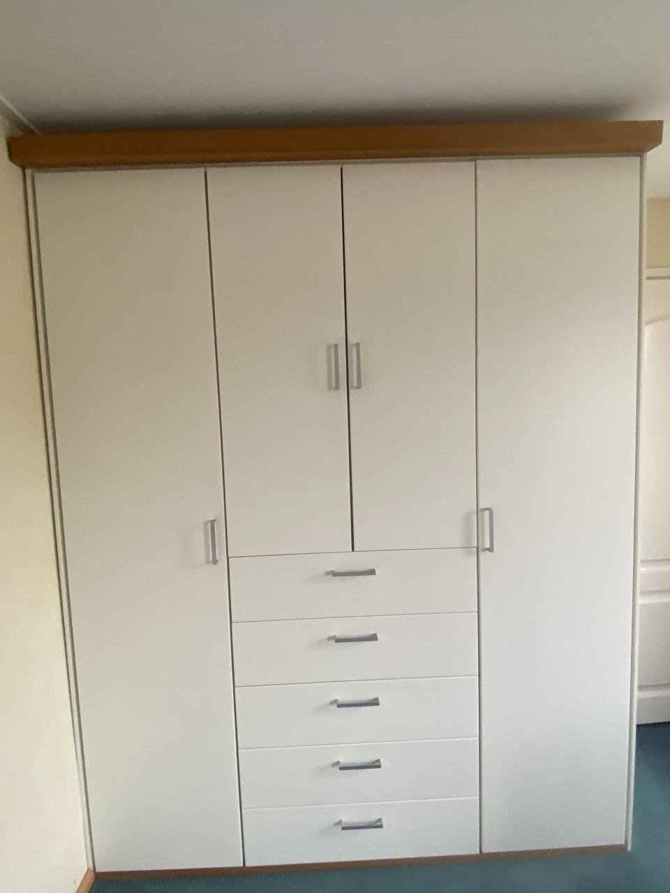 Gratis luxe kledingkast hxbxd 230x184x64 cm