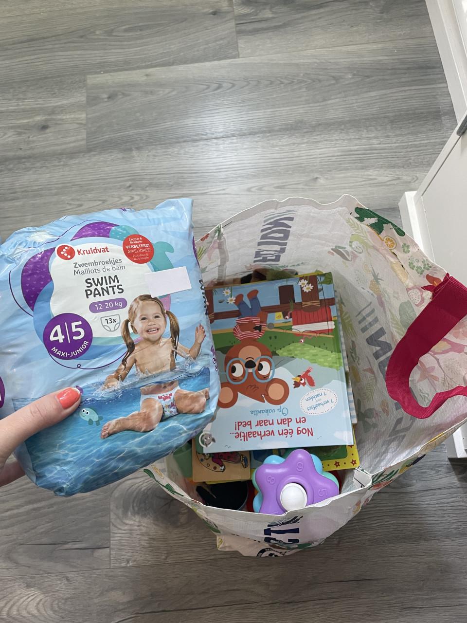GRATIS! Tas met kinderspullen speelgoed