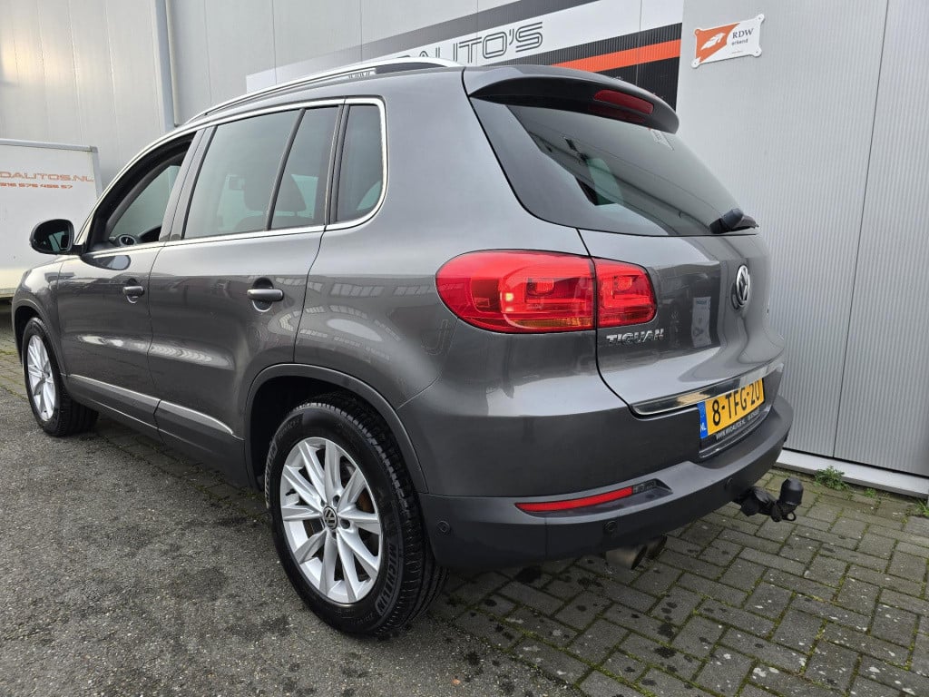 Volkswagen Tiguan 1.4 tsi sport&style