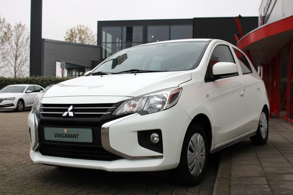 Mitsubishi Space Star 1.0 cool+