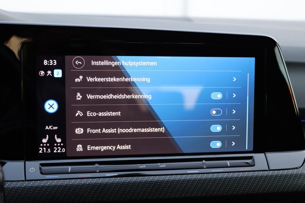 Volkswagen Golf variant 1.5 etsi r-line 150pk dsg7