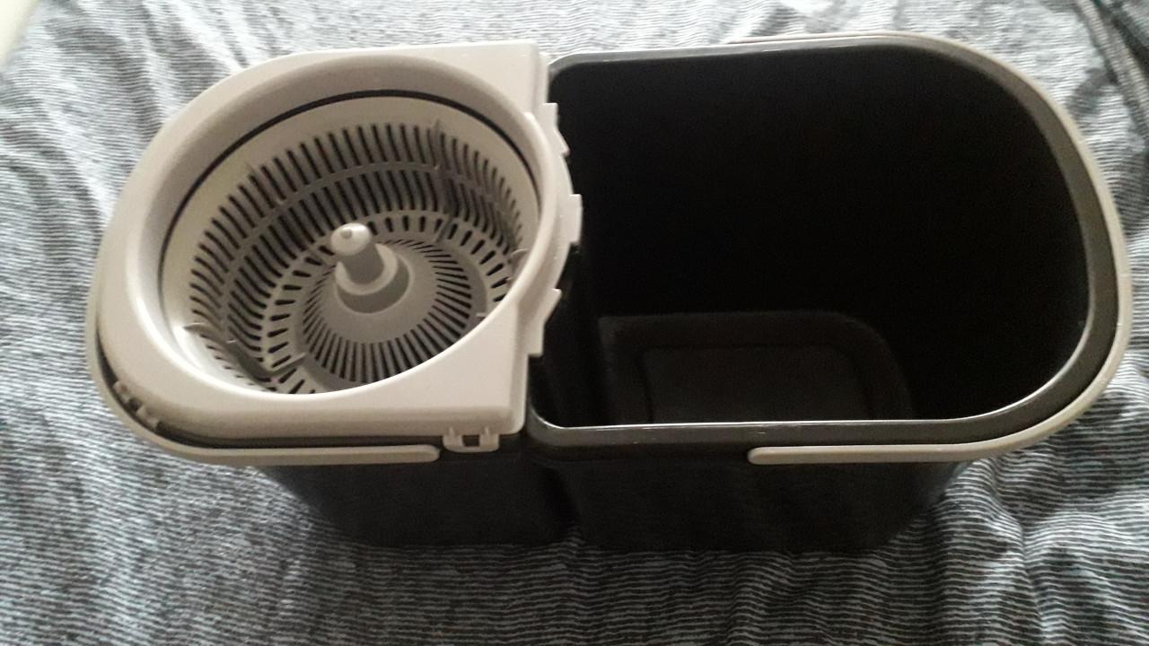 Partij kunststof spullen