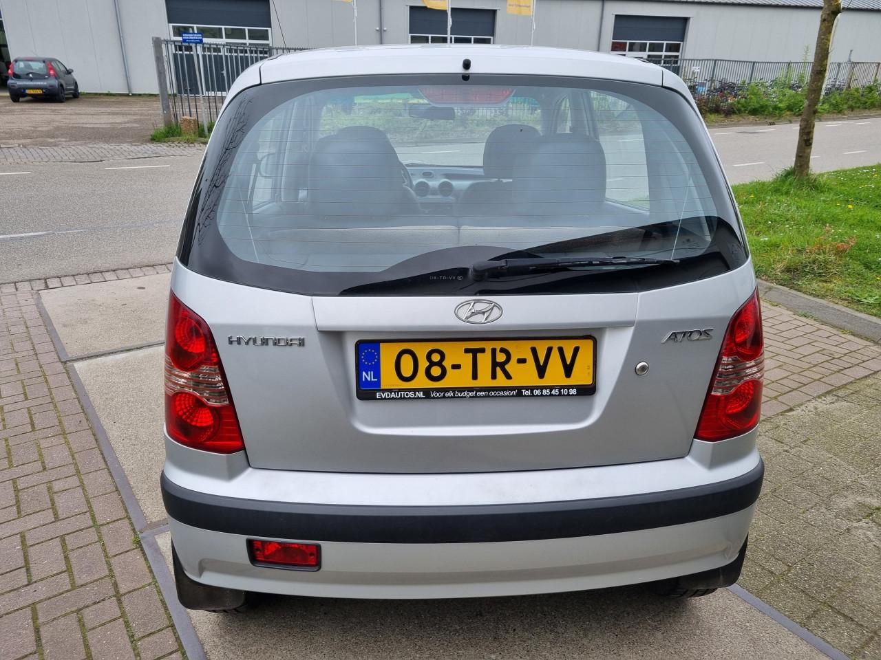 Hyundai Atos 1.1i Active Young
