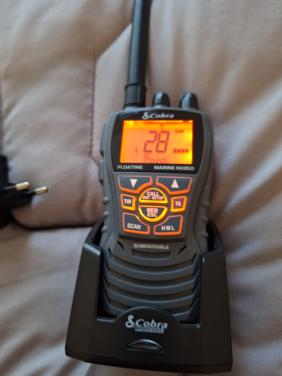 Cobra HH350