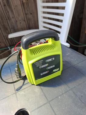 MCH6A automatische acculader