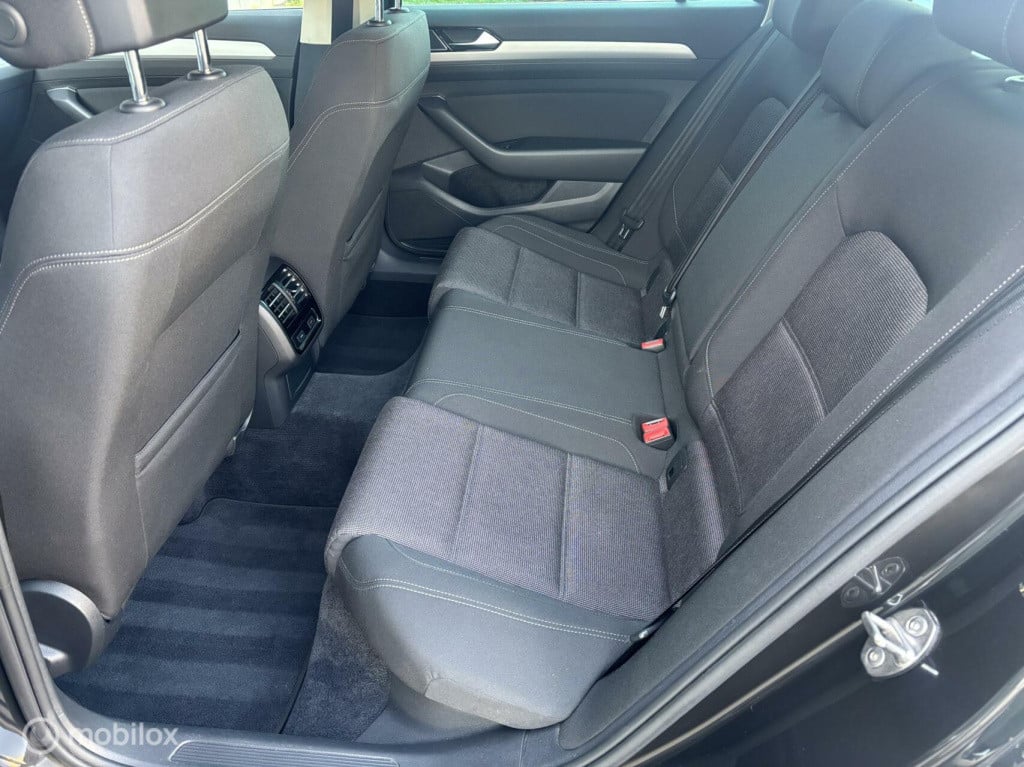 Volkswagen Passat variant 1.5 tsi comfortline business 1e eigenaar