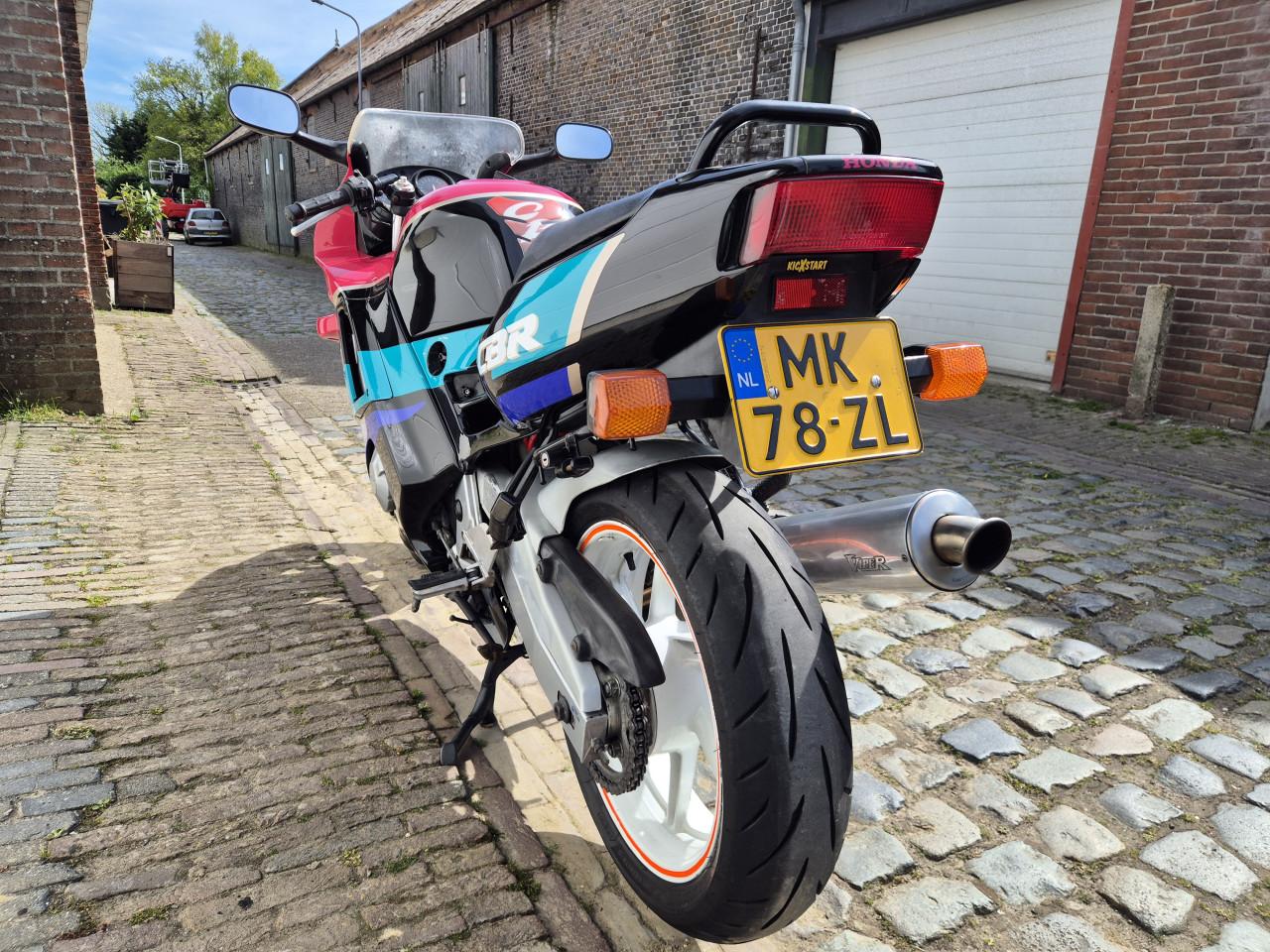 1991 Honda cbr 600 f2 (onderhoudsvrij)