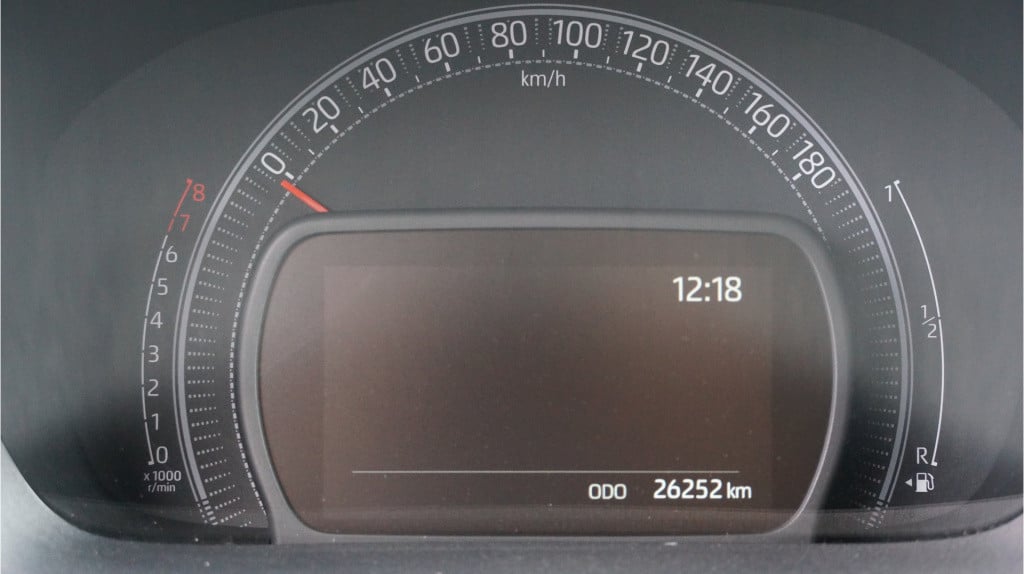 Toyota Aygo x 1.0 vvt-i s-cvt first rijklaar incl. garantie