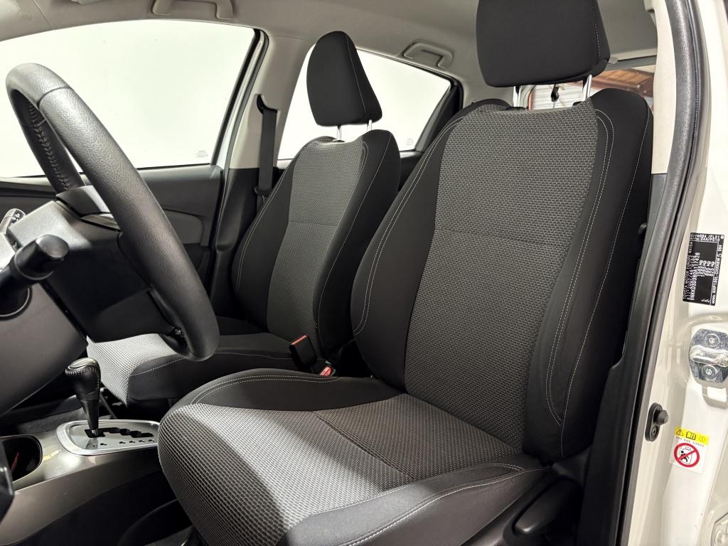 Toyota Yaris 1.5 hybrid lease
