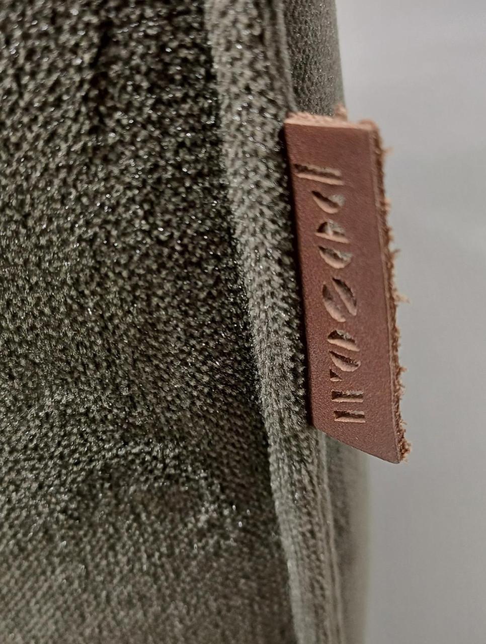 Stoel donkergroen fluweel, merk Woood Robin