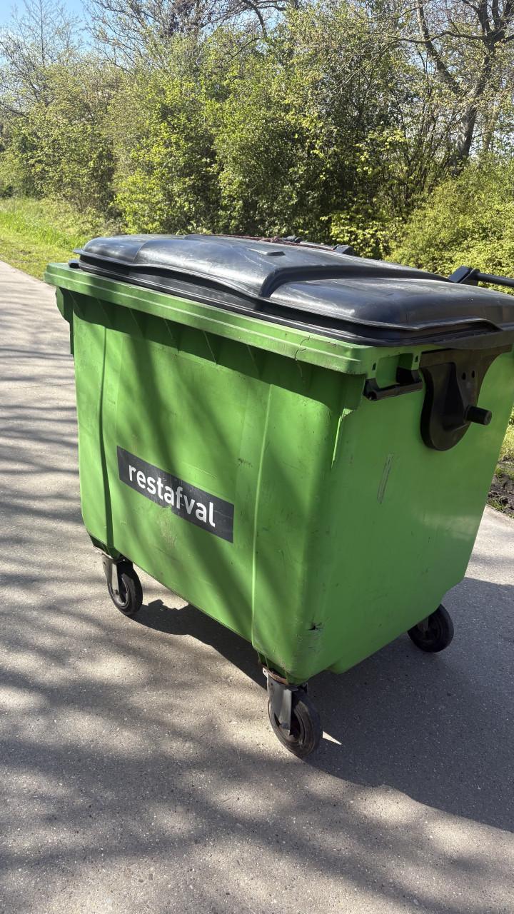Afvalcontainer verrijdbaar