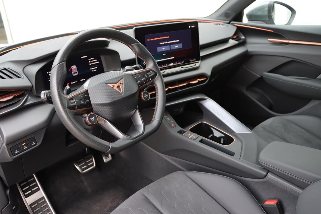 Cupra Terramar 1.5 tsi e-hybrid business 204pk dsg6 | soh 100% |