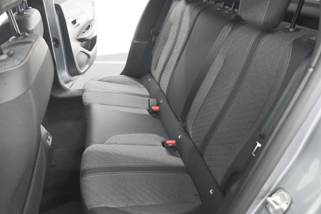 Peugeot 208 puretech 100 allure | apple carplay | parkeersensoren | climate