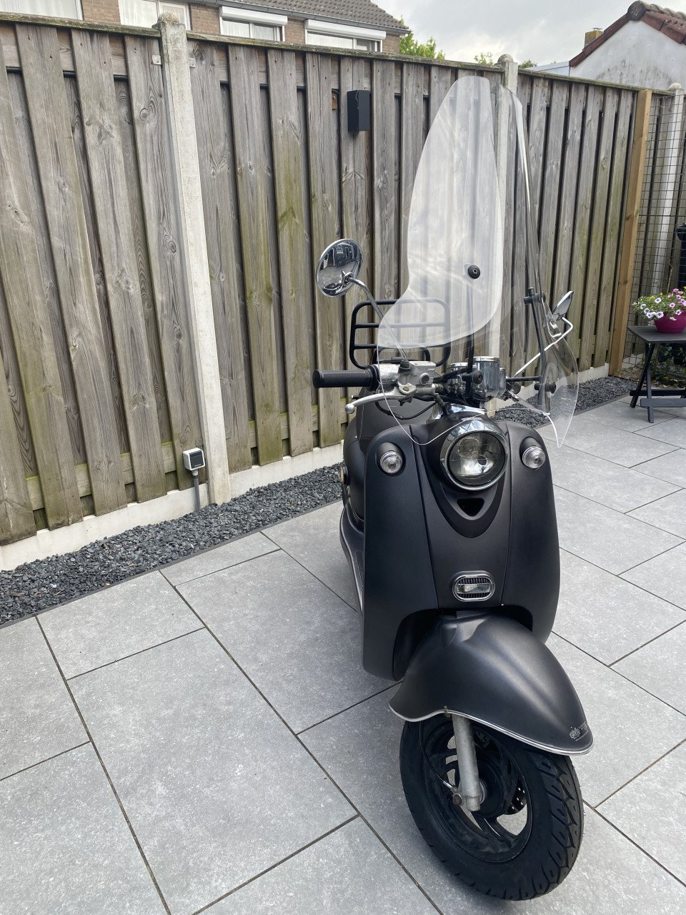 Te koop 'gebruikte scooter' Santini San Remo