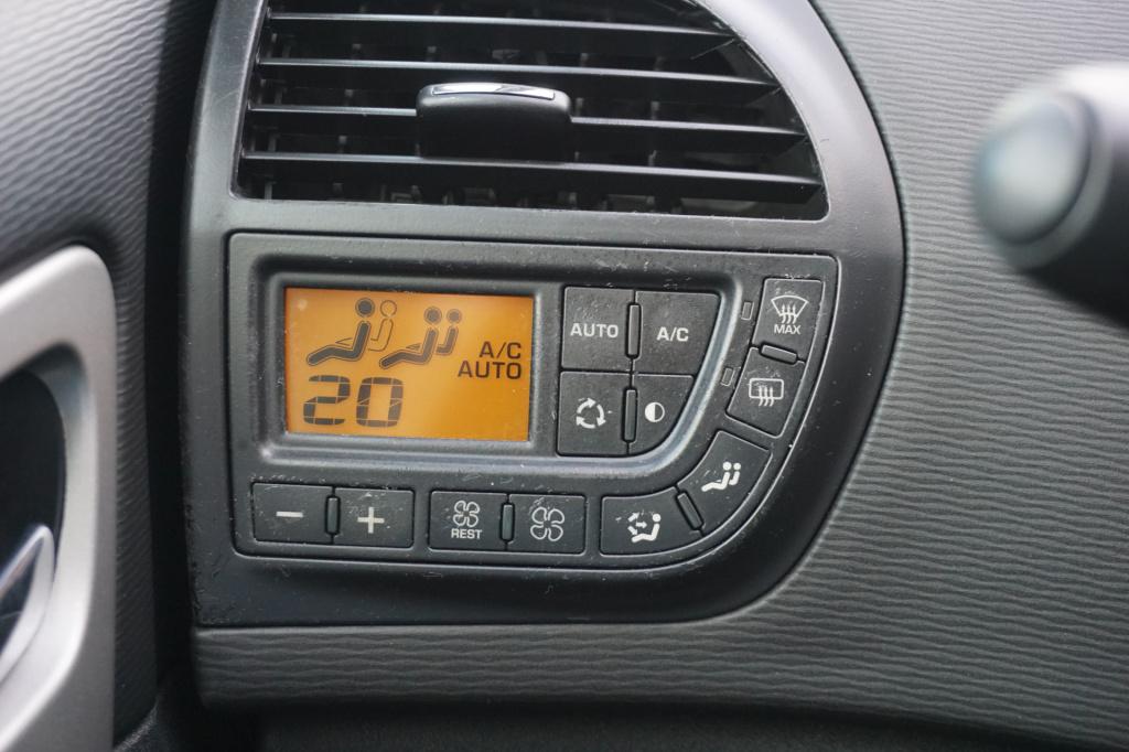 Citroen Grand C4 Picasso 1.8-16v business 7p. climate / cruise / elektr. ra